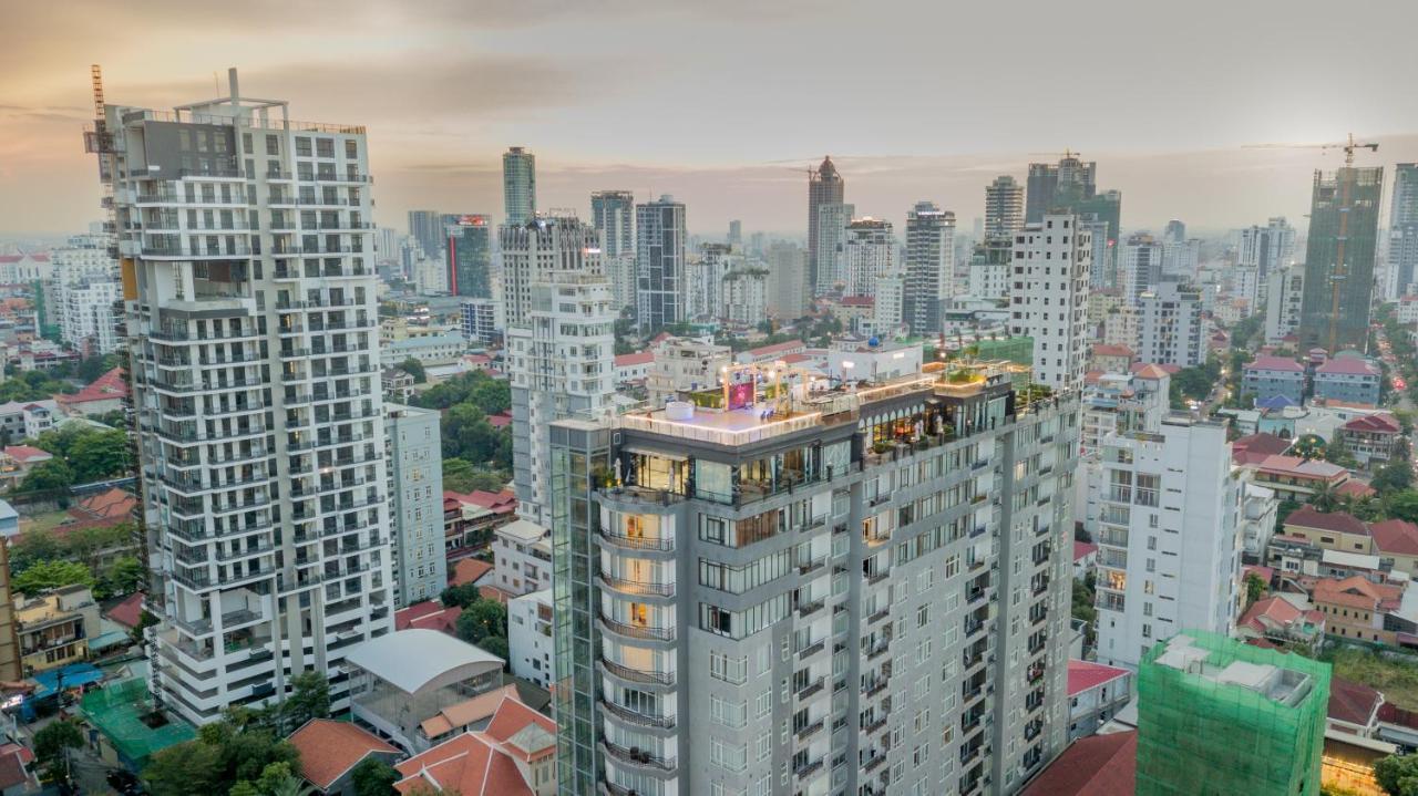 Ocean Hotel Phnom-Penh Buitenkant foto